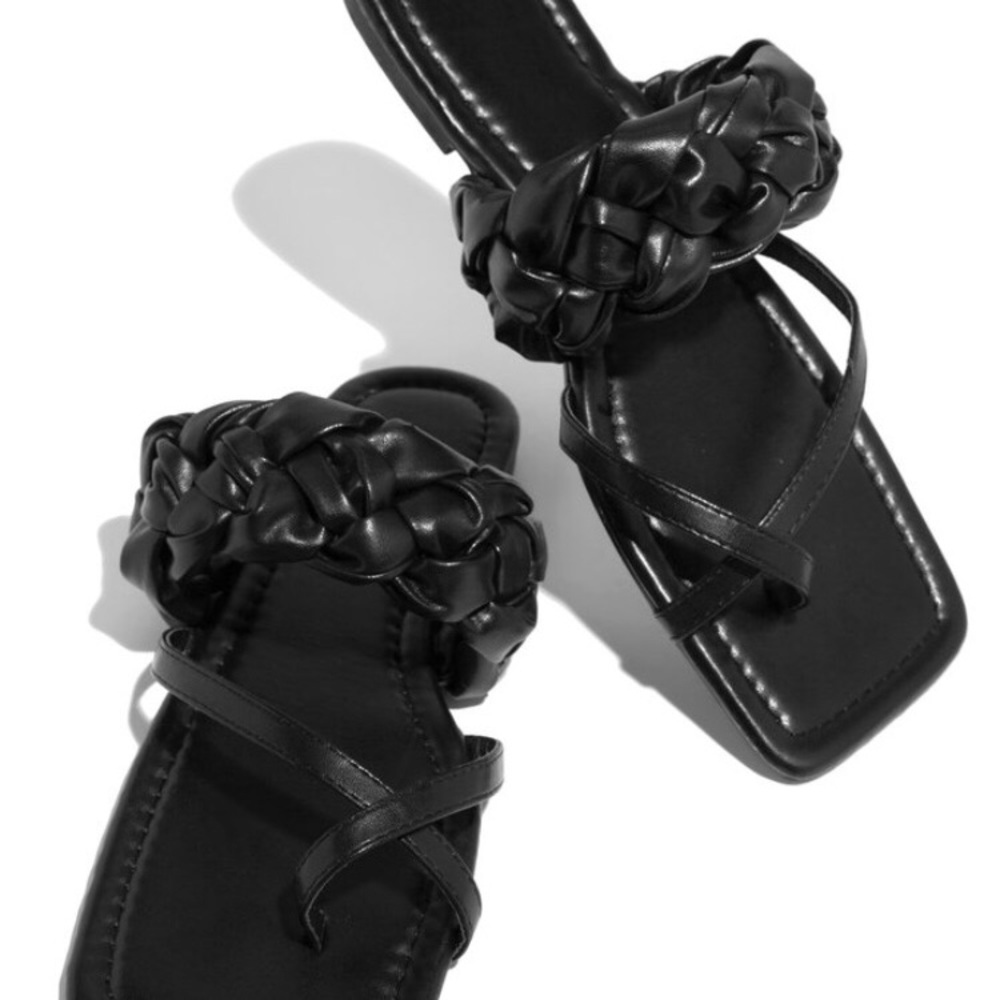 Black flat sandals